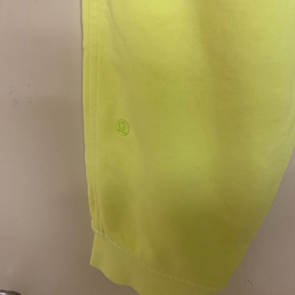 NWT Lululemon Scuba High Rise Jogger Crop *Neon Wash size 6 - Picture 5 of 12